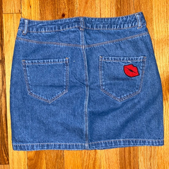 Denim Patches Skirt - Picture 4 of 4